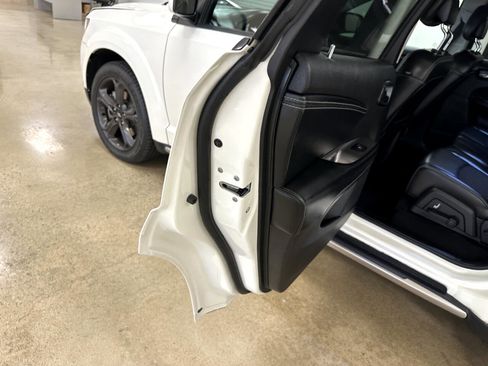 Used 2020 Dodge Journey Crossroad image 53