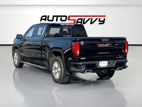 Used 2023 GMC Sierra 1500 Denali w/ Technology Package AWD/4WD image 5