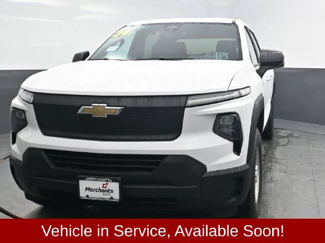 Used 2024 Chevrolet Silverado EV W/T AWD/4WD image 2