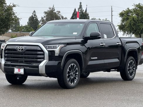 New 2026 Toyota Tundra Limited AWD/4WD image 7