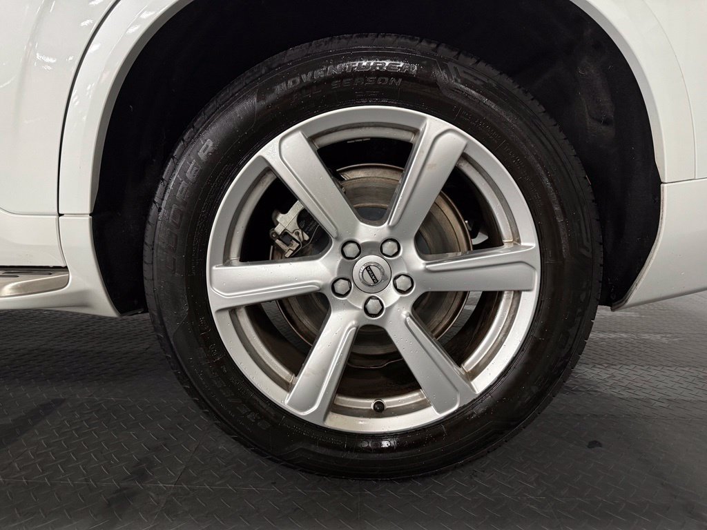 Used 2021 Volvo XC90 T5 Momentum w/ Advanced Package AWD/4WD image 7