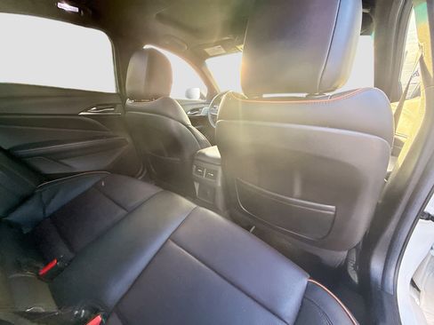 Used 2022 Cadillac CT4 V w/ LPO, ONYX Package image 28