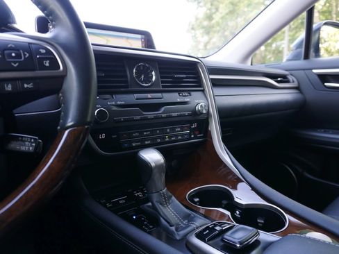 Used 2017 Lexus RX 350 AWD w/ Premium Package image 35