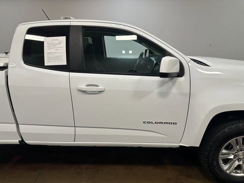Used 2021 Chevrolet Colorado LT w/ Fleet Safety Package image 39