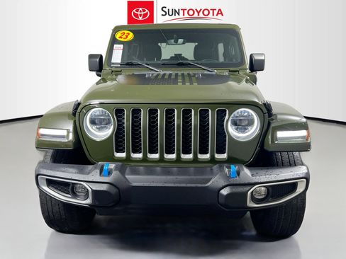 Used 2023 Jeep Wrangler Unlimited Sahara w/ Cold Weather Group image 10