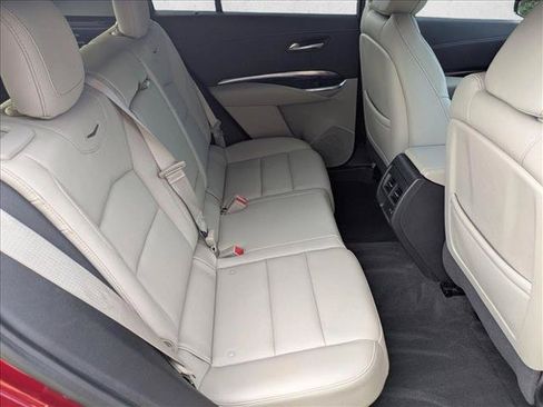 Used 2022 Cadillac XT4 Luxury FWD image 21