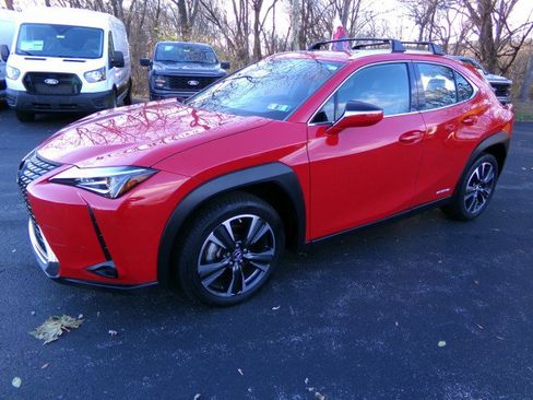 Used 2021 Lexus UX 250h w/ Premium Package image 5