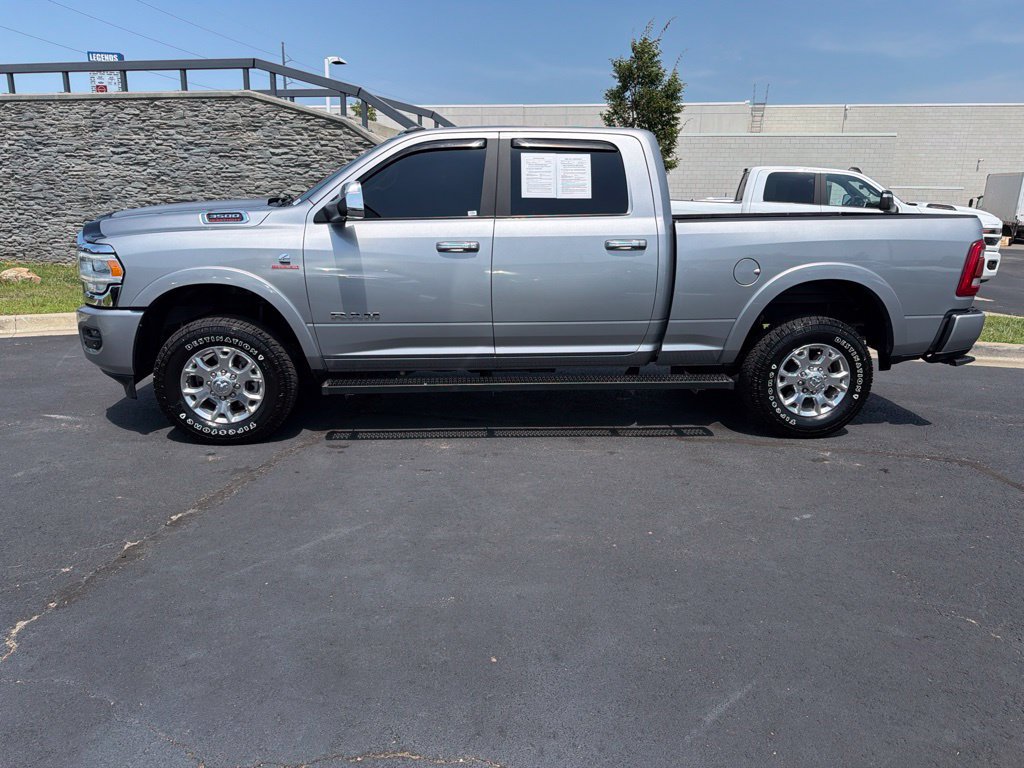 Used 2022 RAM 3500 Laramie AWD/4WD image 4