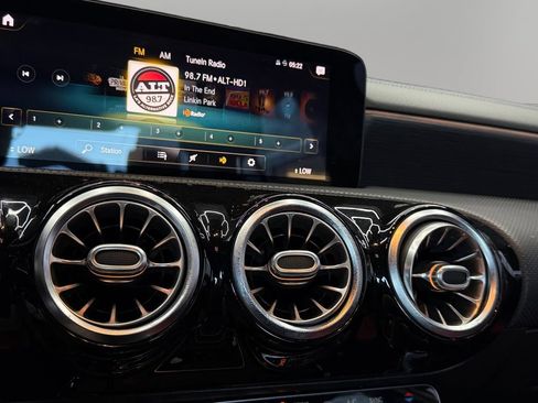 Used 2021 Mercedes-Benz A 220 image 22