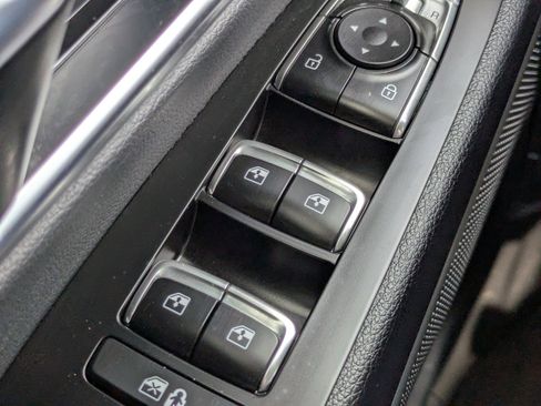 Used 2023 Kia Telluride EX X-Line image 37