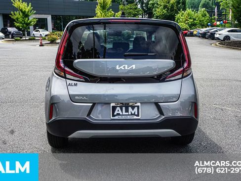 Used 2025 Kia Soul LX w/ LX Technology Package FWD image 10