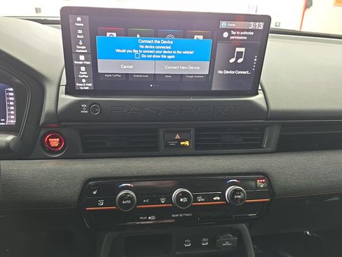 Certified 2026 Honda Passport TrailSport image 20