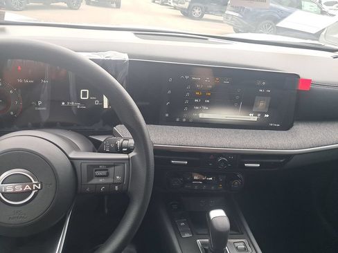 New 2026 Nissan Kicks SV w/ Interior Electronics Package FWD image 13