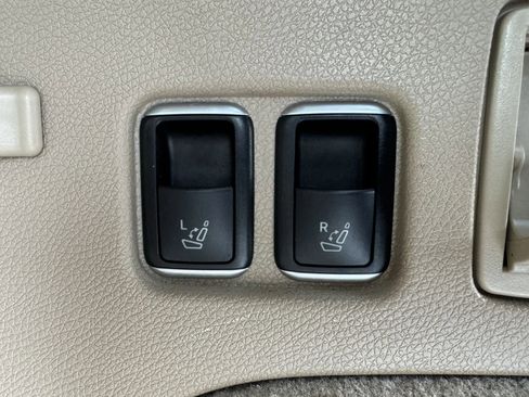 Used 2016 Mercedes-Benz GL 450 4MATIC image 49