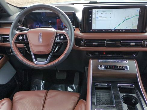 Used 2025 Lincoln Aviator Reserve w/ Equipment Group 201A image 29