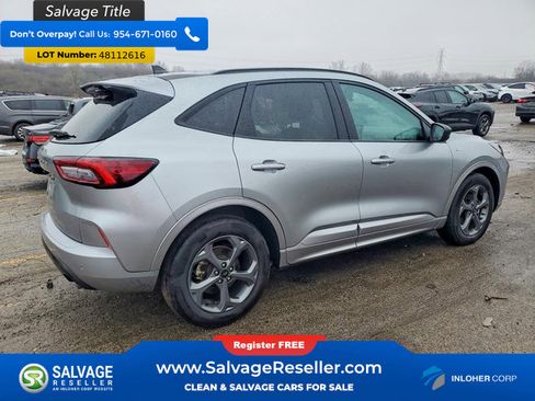 Used 2024 Ford Escape ST-Line w/ Tech Pack #1 FWD image 4