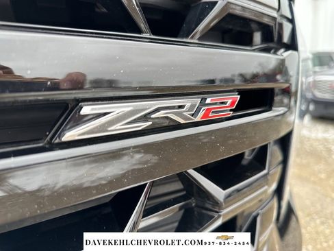 Used 2024 Chevrolet Silverado 2500 ZR2 w/ Technology Package image 37