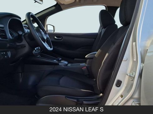 Certified 2024 Nissan Leaf S FWD image 14