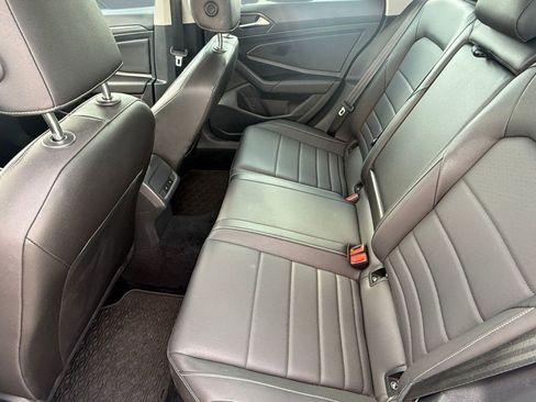 Used 2021 Volkswagen Jetta SEL image 11