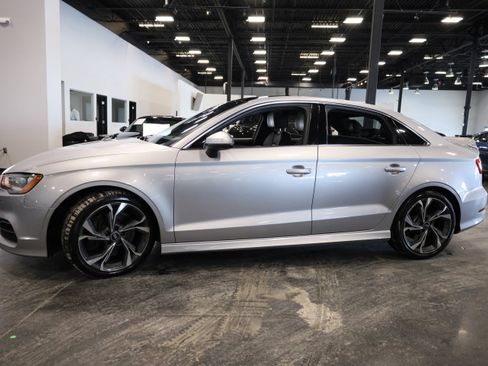 Used 2015 Audi S3 Premium Plus image 9