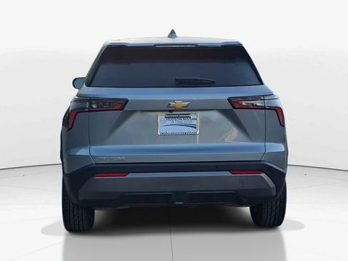 Used 2025 Chevrolet Equinox LT FWD image 7