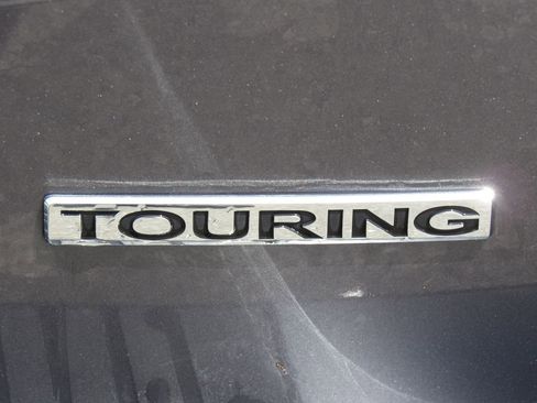 Used 2023 Honda Odyssey Touring image 8