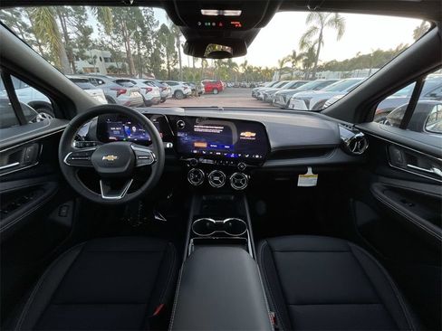 New 2026 Chevrolet Blazer EV LT FWD image 19