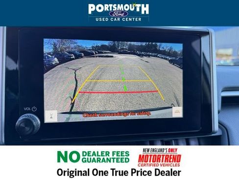 Used 2023 Toyota RAV4 LE image 8