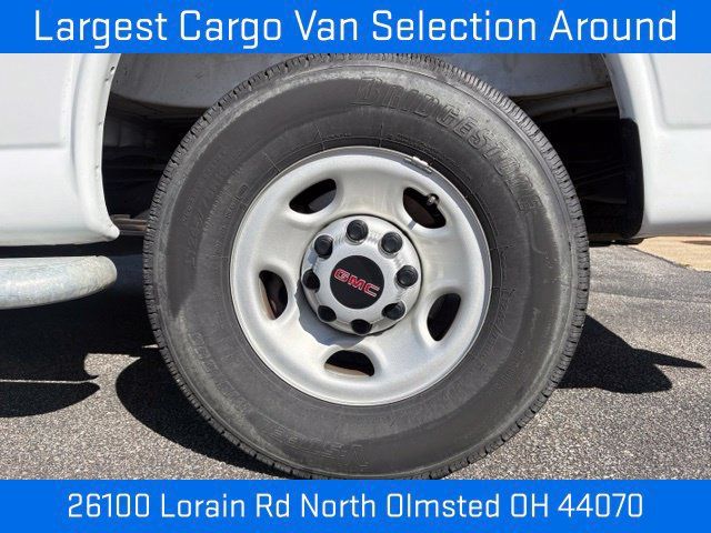 Used 2025 GMC Savana 2500 w/ Driver Convenience Package RWD image 17