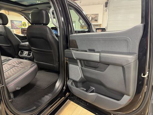 Used 2021 Ford F150 Lariat w/ Equipment Group 502A High image 15
