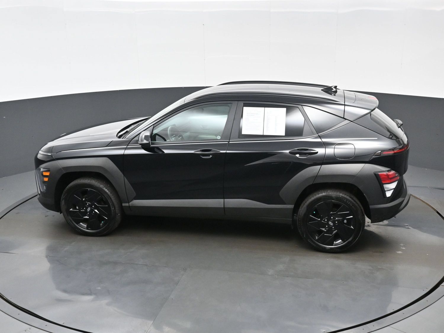 Used 2026 Hyundai Kona SEL Sport AWD/4WD image 34