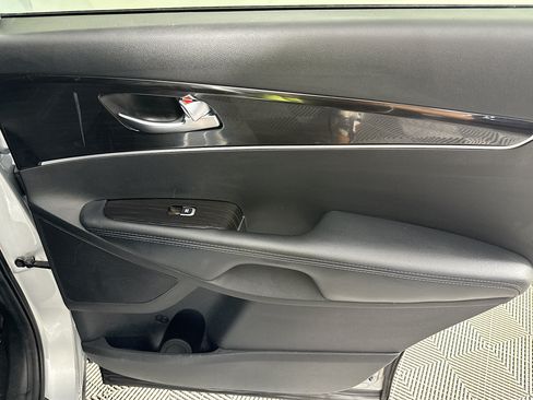 Used 2019 Kia Sorento AWD w/ Option Group 020 image 39