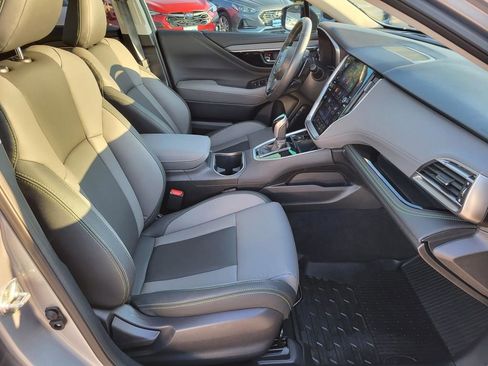Certified 2025 Subaru Outback Onyx Edition image 9