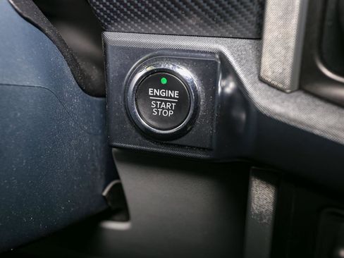 Used 2023 Ford F150 Limited image 41