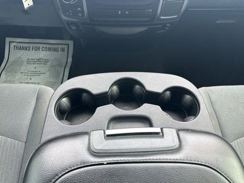 Used 2024 RAM 1500 Classic SLT AWD/4WD image 28