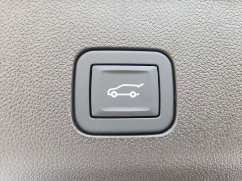 New 2026 GMC Yukon Elevation w/ Elevation Premium Package RWD image 6