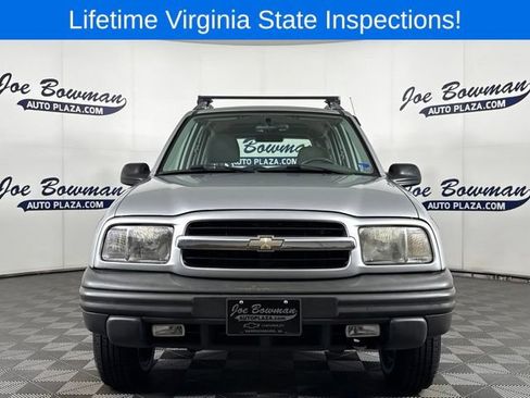 Used 2001 Chevrolet Tracker 4WD w/ Preferred Equipment Group image 4
