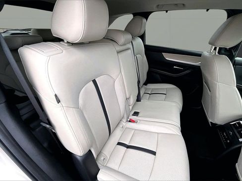 Certified 2025 MAZDA CX-90 3.3 Turbo w/ Preferred Package image 24