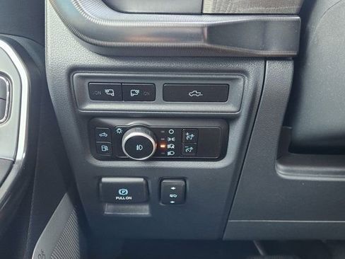 Used 2023 Ford F150 Platinum w/ Equipment Group 701A High image 24