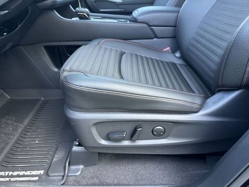 New 2026 Nissan Pathfinder Rock Creek AWD/4WD image 30