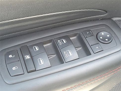 Used 2023 Dodge Durango GT image 25