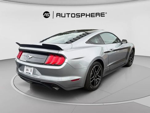 Used 2020 Ford Mustang Premium RWD image 10
