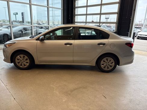 Used 2018 Kia Rio LX image 8