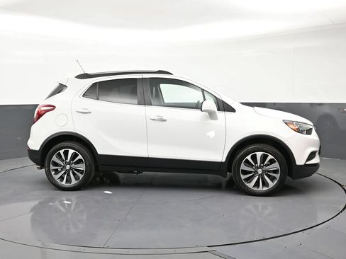 Used 2022 Buick Encore Preferred w/ Safety Package AWD/4WD image 6