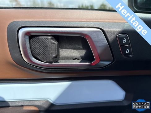 Used 2024 Ford Bronco Heritage Edition image 11