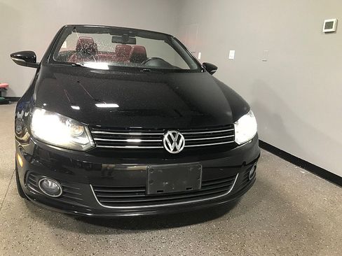 Used 2014 Volkswagen Eos Executive FWD image 15