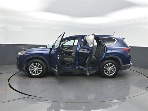 Used 2020 Hyundai Santa Fe SE image 40
