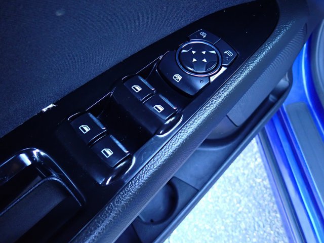 Used 2016 Ford Fusion SE FWD image 12