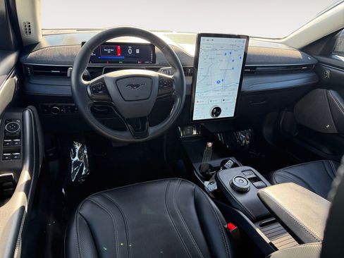 Certified 2023 Ford Mustang Mach-E Premium RWD image 15