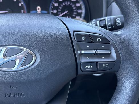Used 2022 Hyundai Kona SEL FWD image 19